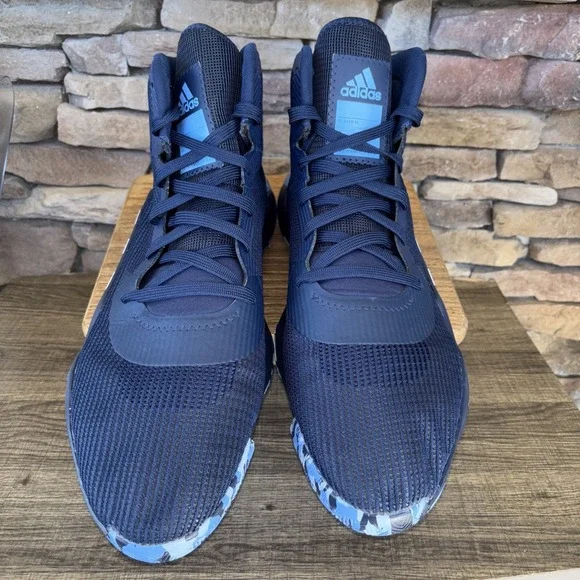 Adidas Pro Bounce 2019 Low Basketball Shoes Size 19  display picture 2